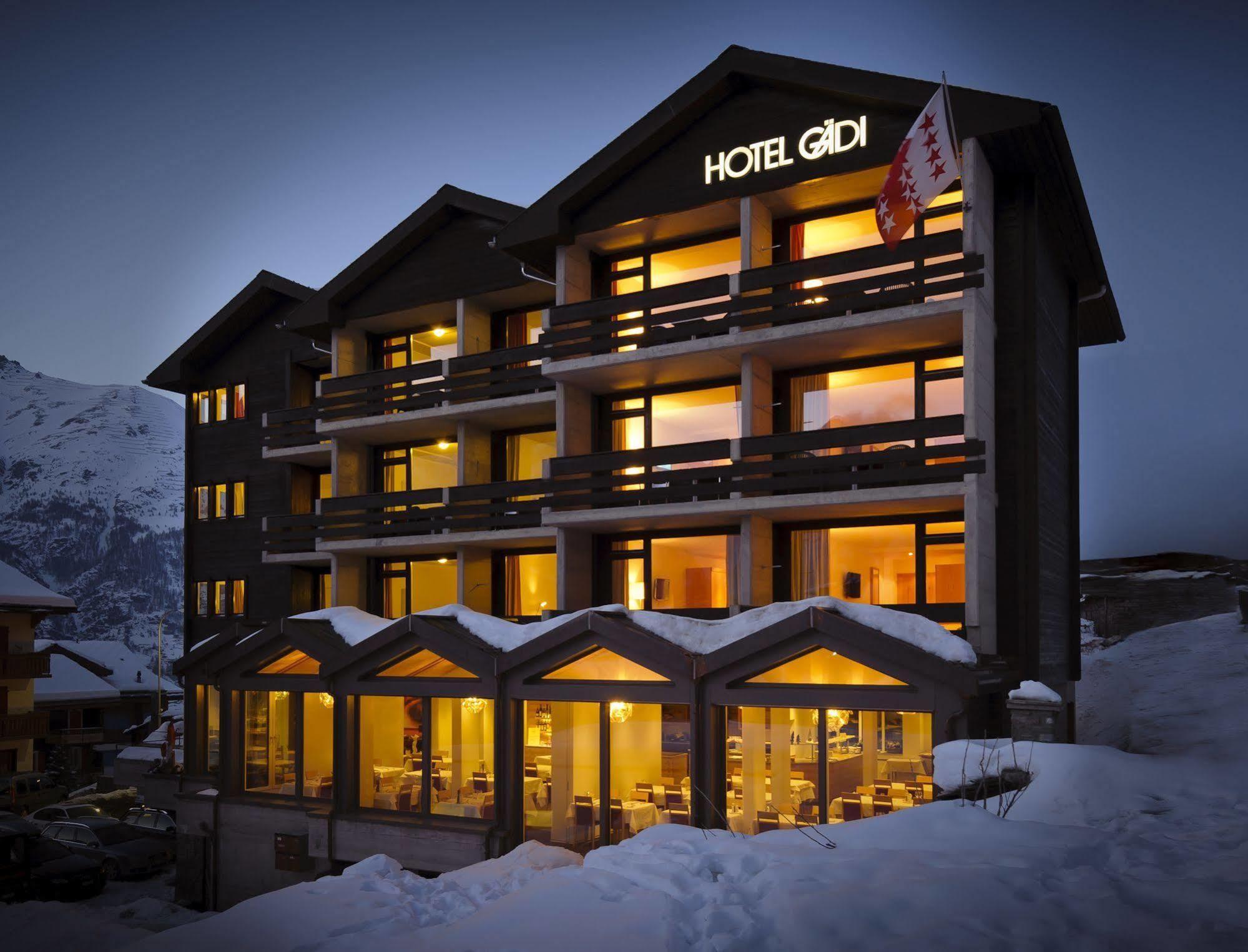 Hotel Gaedi Grachen Bagian luar foto